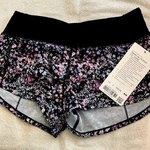 NWT Lululemon Speed up LR shorts